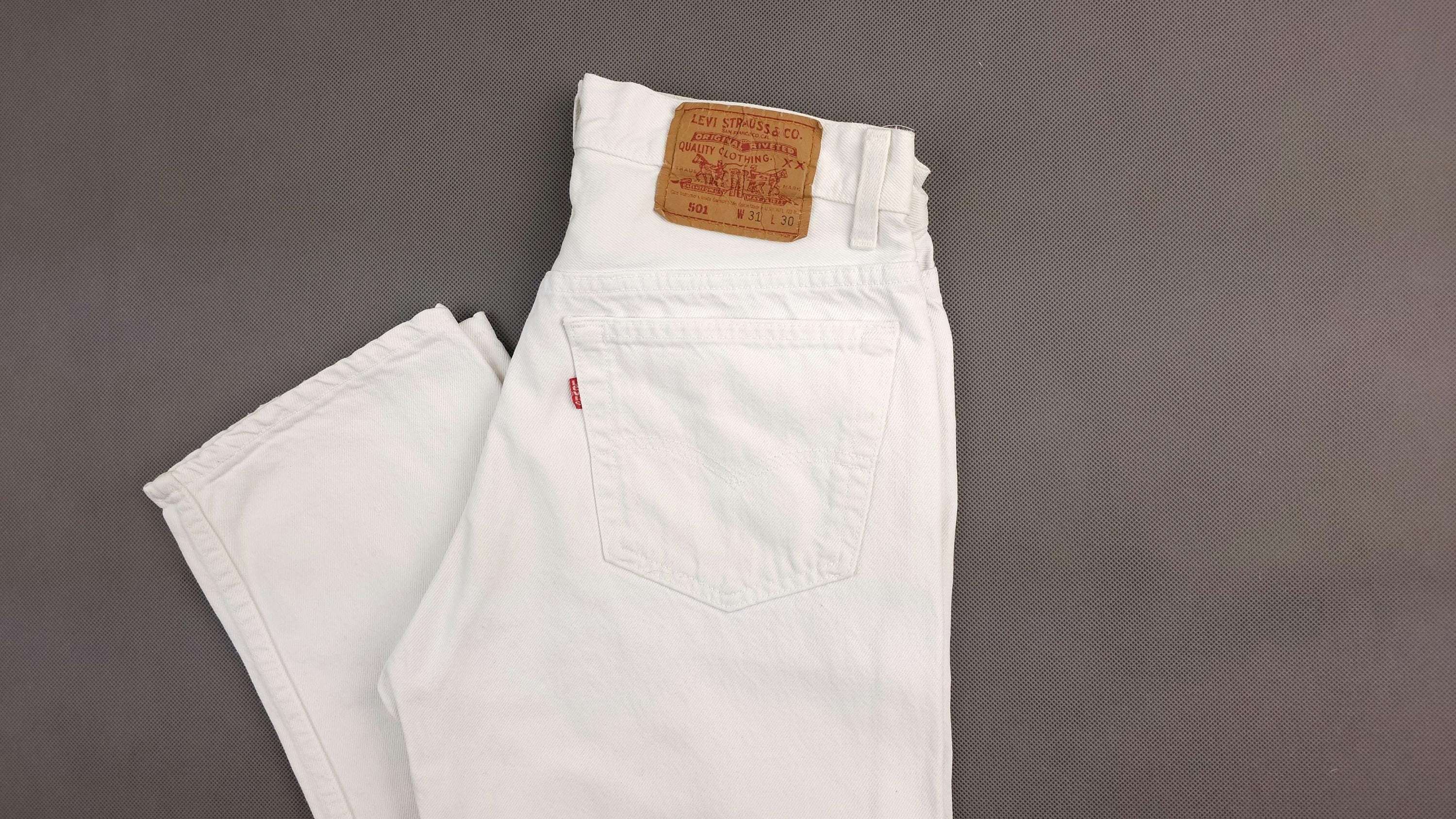 93' Made in USA Levi's 501 W28 L29 1993 Vintage White Levis 93' Made in USA Levi's 501 W28 L29 1993 Vintage White Levis
