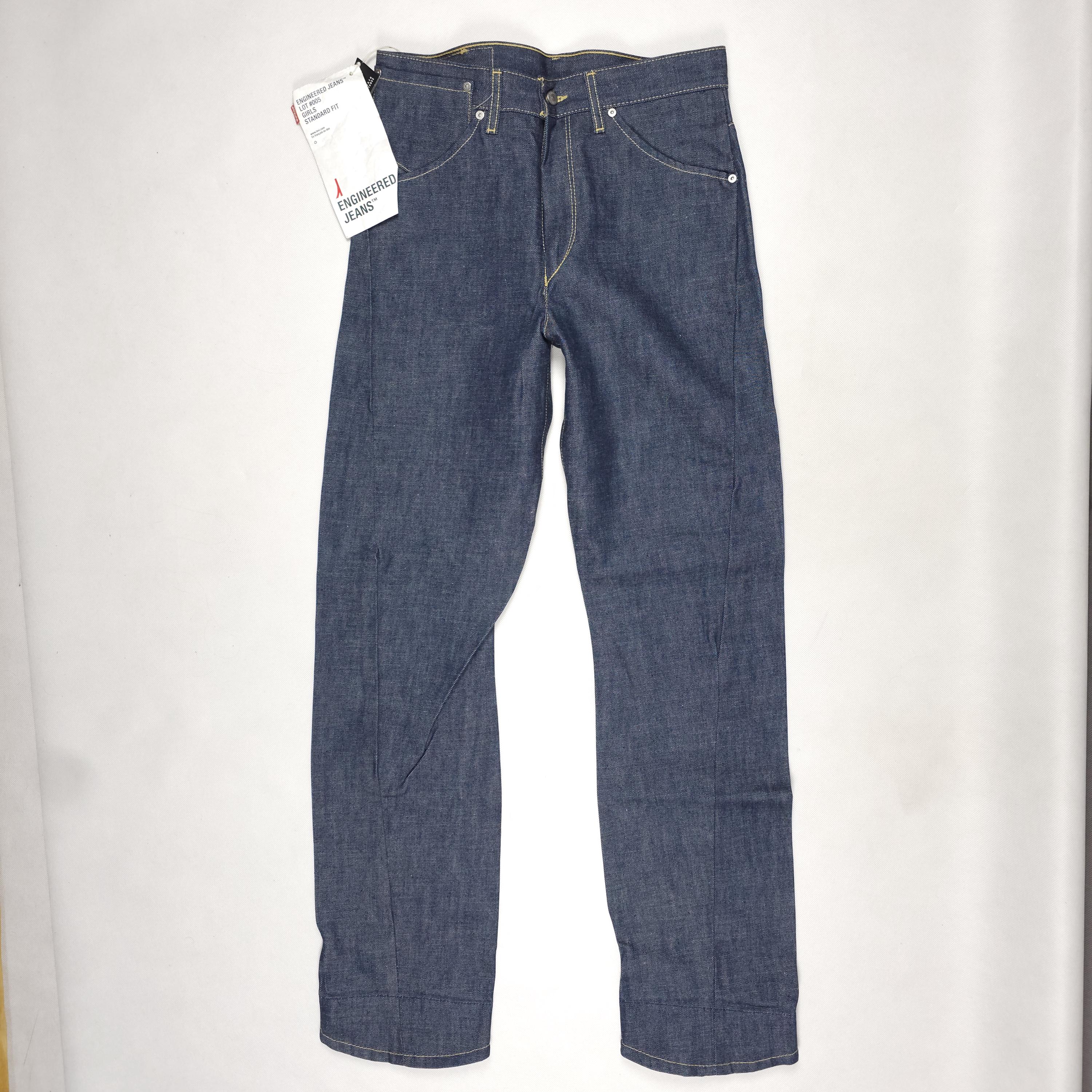 New Deadstock Levi's Engineered 30/33 Jeans 00005 Vintage Levi's