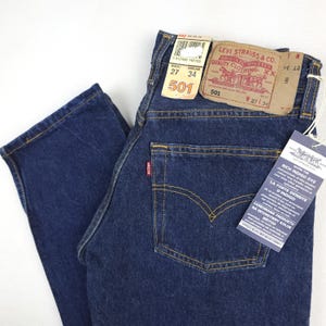 97' New with tags Levi's 501 Vintage Deadstock Levis 501 W27 L34 Actual Size Measured W26-67cm L34-86cm. Levi's 501 dark blue 90s rare