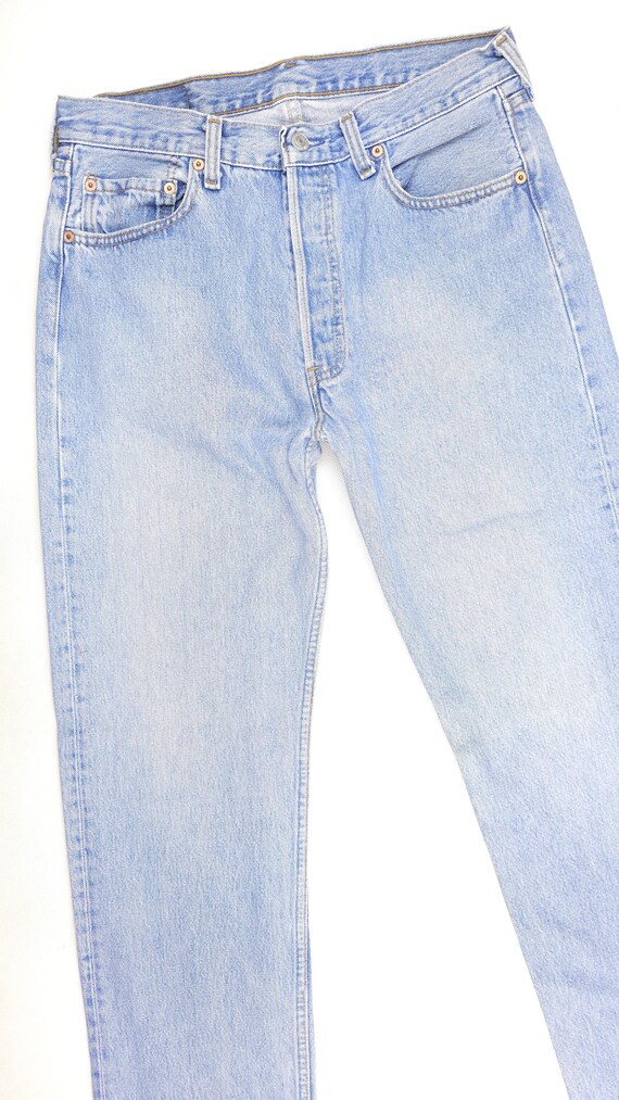 Made in USA Vintage Levi's 501 W31 L33,5 Light Blue Jeans Made in USA Vintage Levi's 501 W31 L33,5 Light Blue Jeans