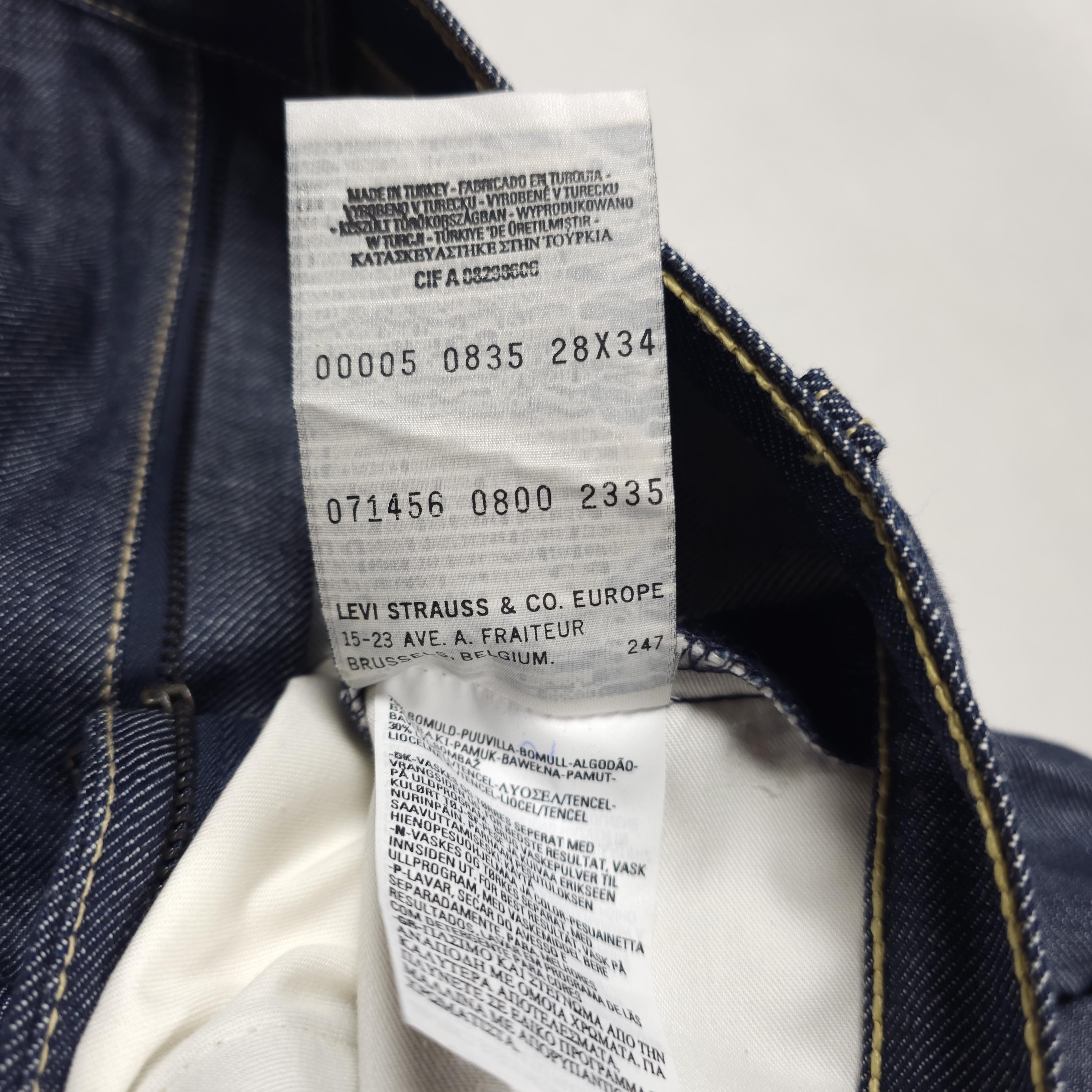 New Deadstock Levi's Engineered 28/34 Jeans 00005 Vintage Levi's
