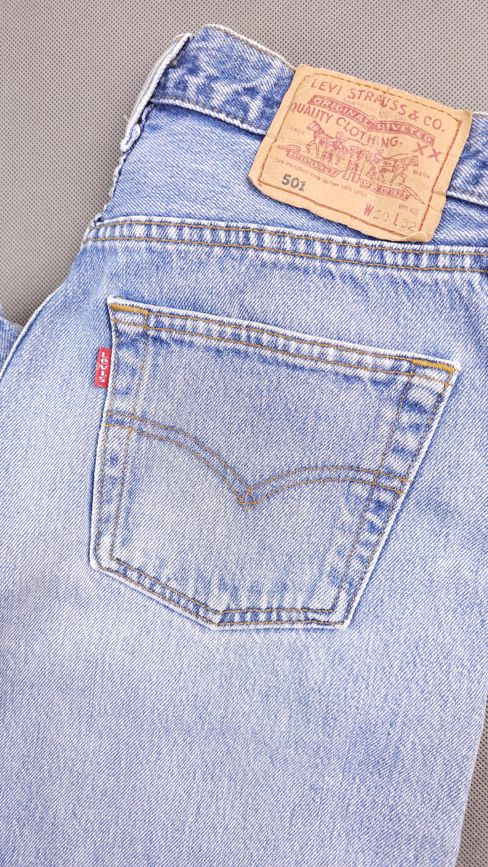 Levi's 501 W29 L31 Vintage Distressed Jeans Washed Stone Levi's 501 W29 L31 Vintage Distressed Jeans Washed Stone