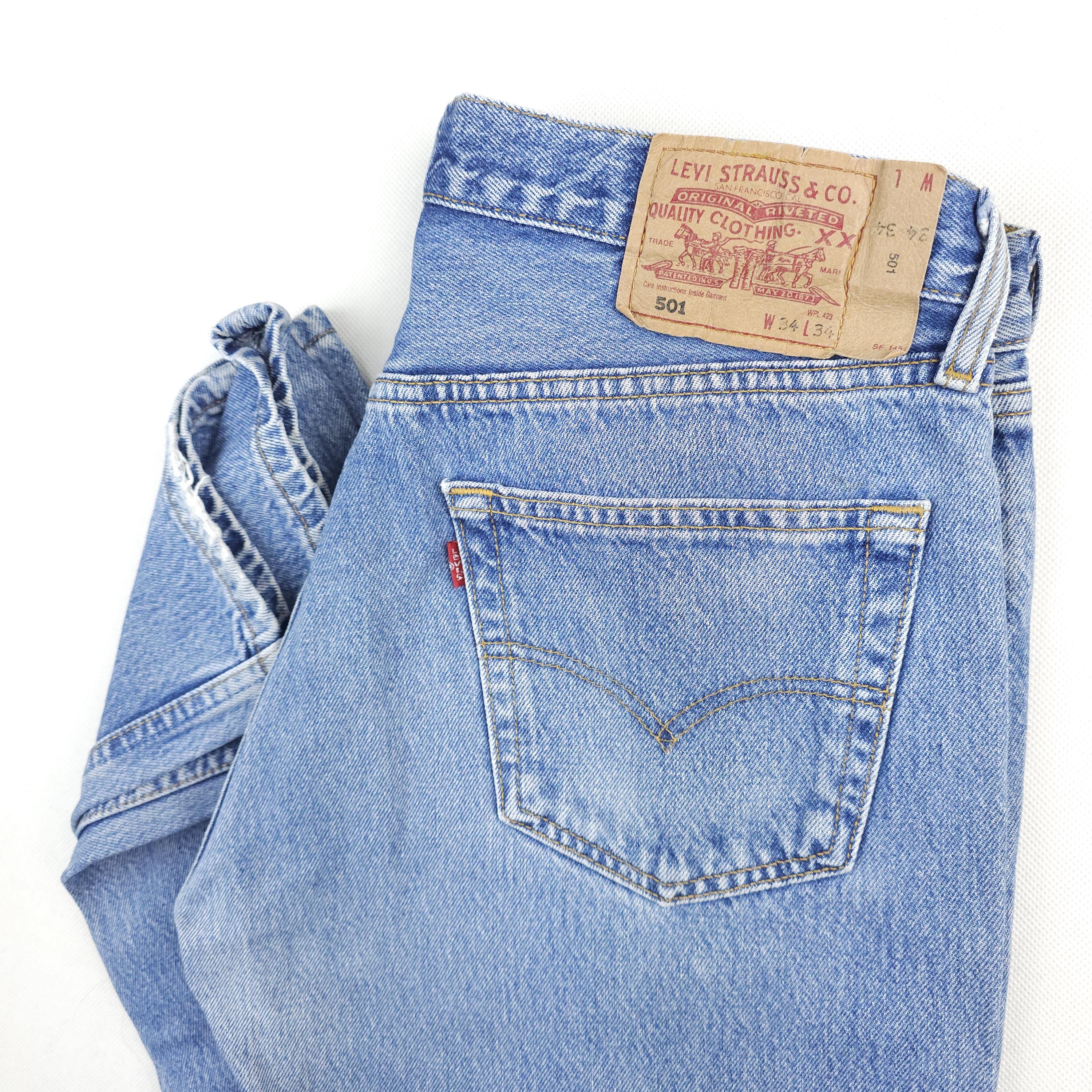 Vintage Levi's 501 W32,5 L33,5 Light Blue Jeans Washed Stone Levis