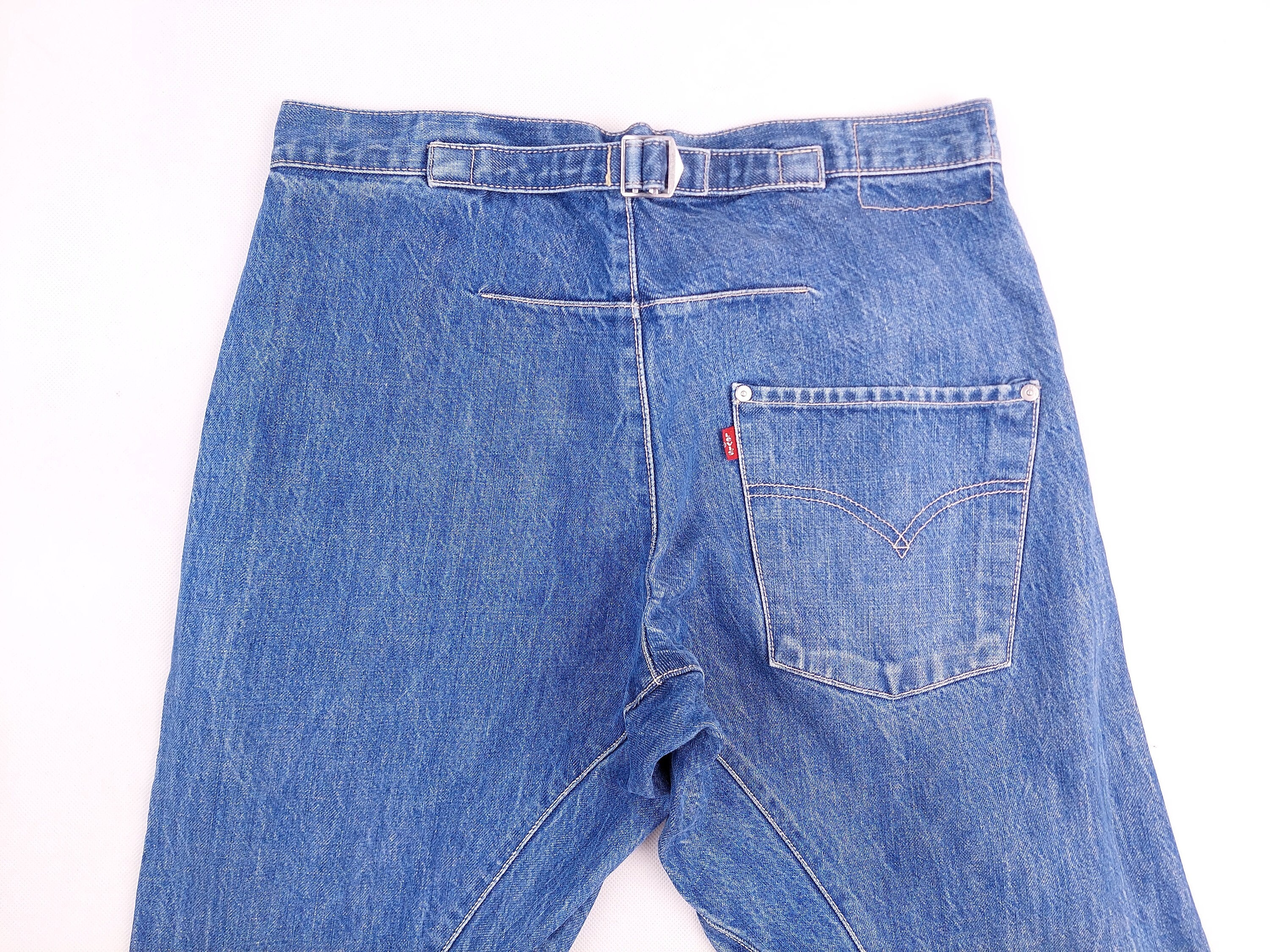 Vintage Levi's Engineered 32/30 Jeans 00002 Vintage Levi's