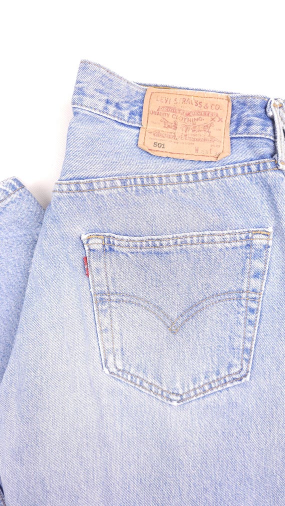 Made in USA Vintage Levi's 501 W31 L33,5 Light Blue Jeans