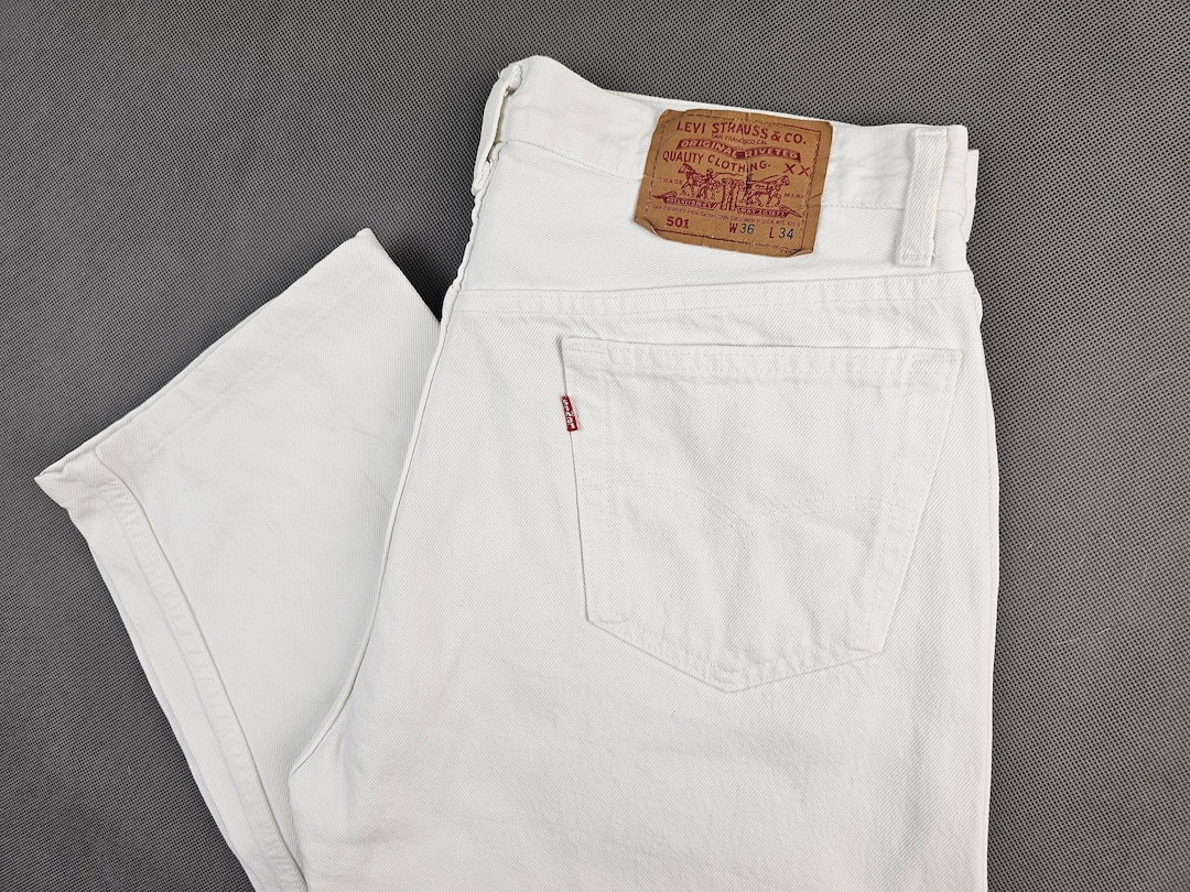 90’s 日本企画 香港製 white levi's ブラック コットン A46990010-dynamic1-pdp?fmt=