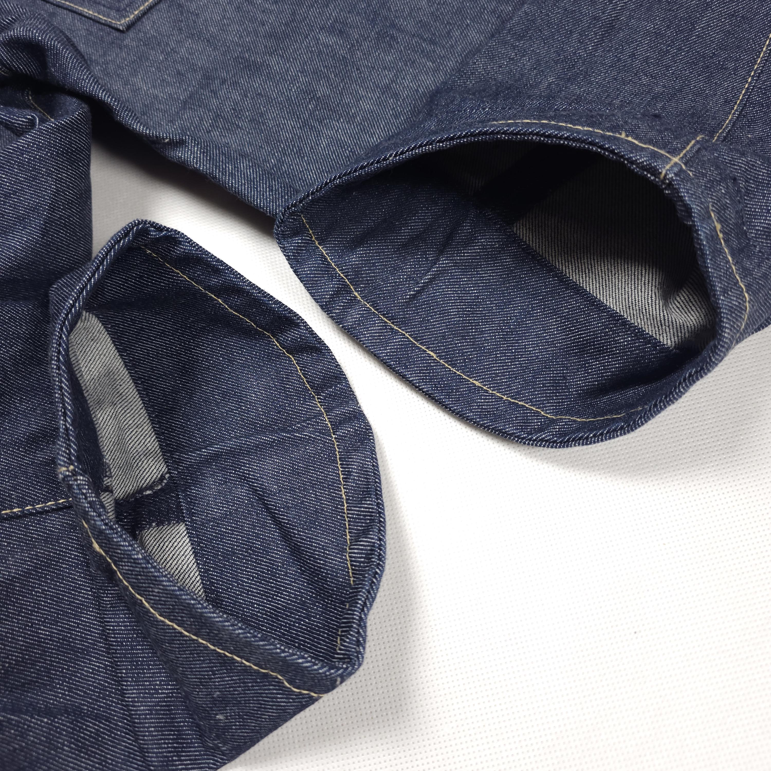 New Deadstock Levi's Engineered 28/34 Jeans 00005 Vintage Levi's