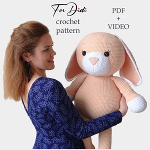 Patrón de crochet CONEJO GIGANTE en PDF y videotutorial. -Bunny Millie-