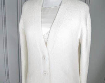 Wedding Cardigan, Bridal Fluffy Jacket, Fuzzy Clothing, Cozy Wrap, Loose Knit Jumper, Warm Winter Cardigan, Soft Wool Top, Elegant Cardigan