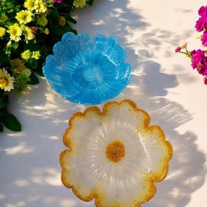 Decorative Flower Bowls, Large Flower Shaped, All Occasion, Fruit Bowl, Ornamental Bowl, Gift Giving, Hand Made Bowls, Home Accents, Serving