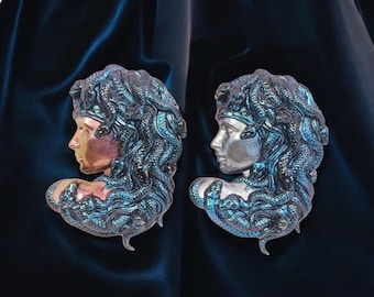 Medusa, Wall Art, You Customize, Handmade Resin Art Hanging, Gifts for Him/Her, Mythical, Art Sculpture, Crafting Art, Home Accents, Beauty