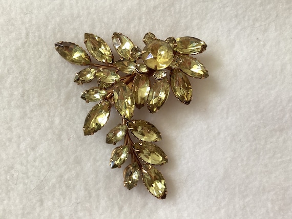 Vinyl Yellow Rhinestone Brooch. - image 1