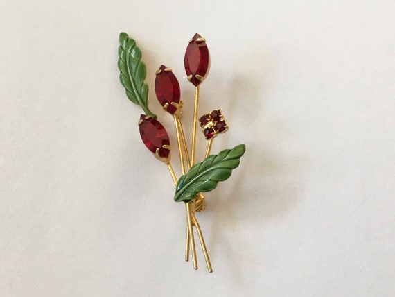 Vintage D & E Rhinestone Floral Bouquet Pin - image 2