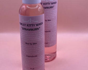 ¡Lavado de gatito con dulce fresa!