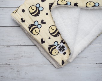 Bumble Bee Pet Blankie - Blanket. Dog, Cat, Rabbit, Guinea pig