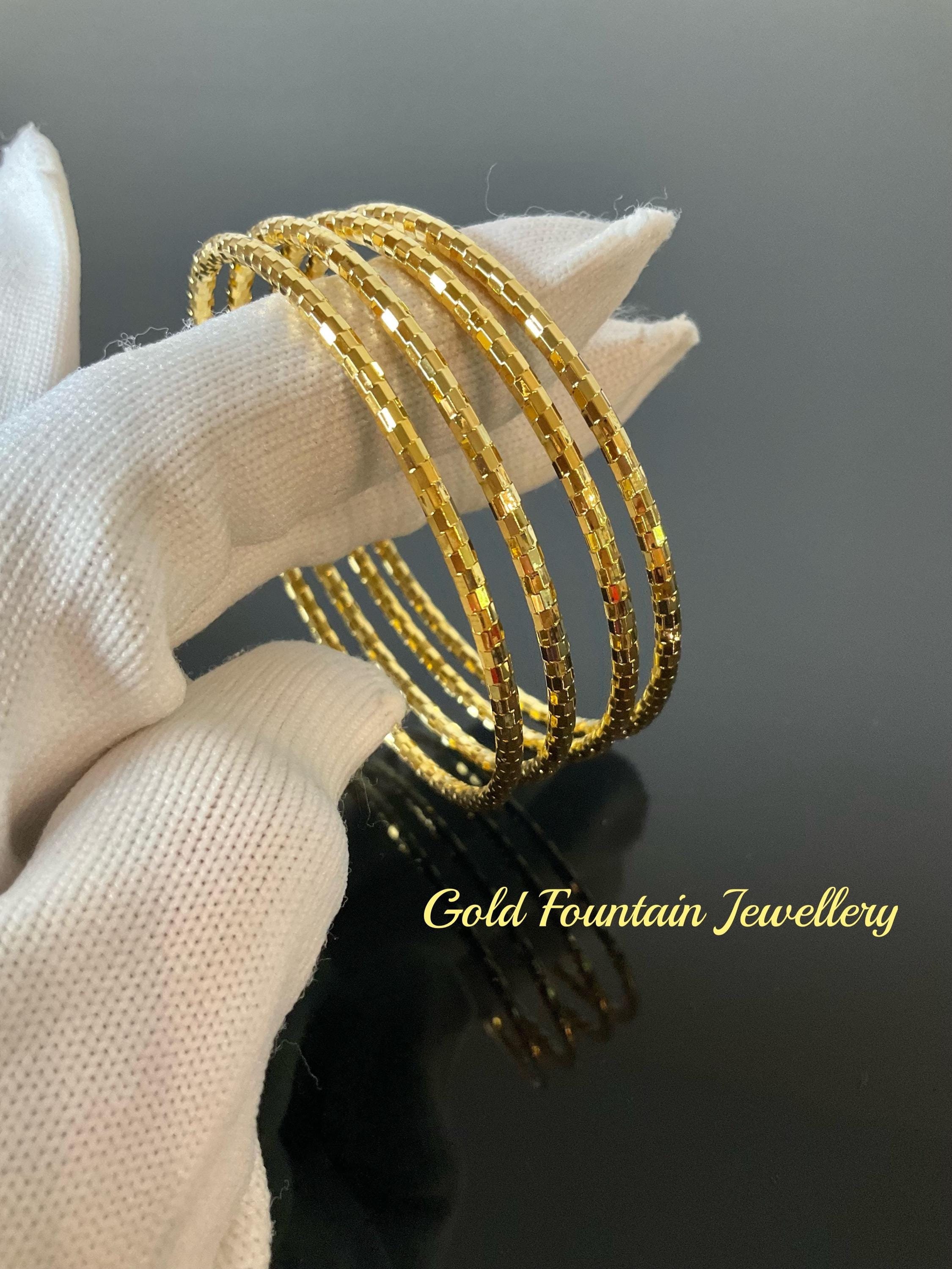 8*8様 visvim I.C.T. 22 VINTAGE BANGLE Ind 22ct 22k Carat Lady's Set of 4 Gold Filled Bangles Bracelet, Size