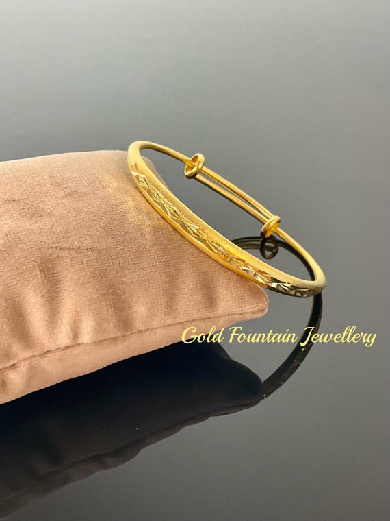 Plain Polished 6mm Square Bangle In 18ct Yellow Gold