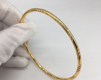 18K, 18Ct, 18 Carat Lady’s Gold Filled Bangle Bracelet, Size 2.10, Large Wrist, 12grams Ref:-246