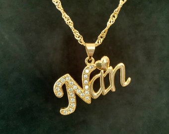 22K Gold Filled Lady's Love Your Nan, Grandmother Pendant With 45cm/18" Singapore Wave Chain, Stamped Ref:-17