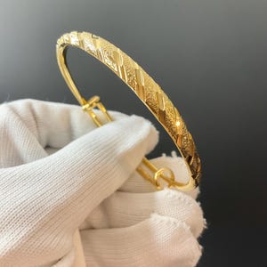 18K Gold Filled Adult Size Adjustable Bangle, Bracelet Size X-Small To XL Ref:-512