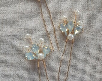 Delicate bridal 3 blue hair pins, rhinestones, pearls, jewels, bride, wedding prom something blue