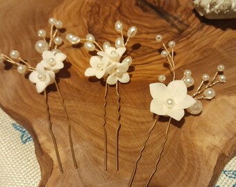 Bridal flower hair pins white porcelain flowers 3pcs pearls pin jewels gold wedding bridesmaids bride