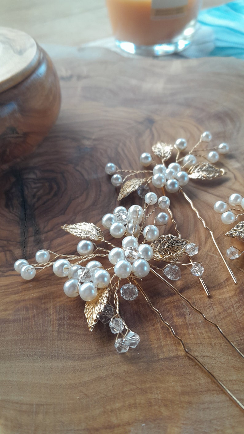 Bridal flower gold Hair pins 3pcs delicate pearls gold leaves bridesmaids prom Bild 3