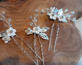Bridal flower hair pins white porcelain flowers 3pcs pearls Glass and opaque jewels silver wedding bridesmaids bride