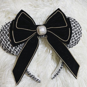 Lux Minnie Ears with Bow and Pearls