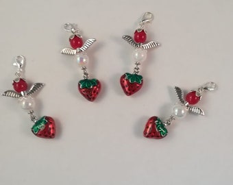 4pcs Protection Ange avec Charm Pendentif Fraise