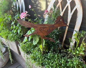 Metal Road Runner Garden Stake