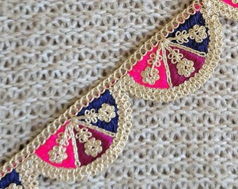 Woven Cosplay Scallop Embroidered Trim in Pink, Purple, Blue, Medieval Cosplay and Renaissance Festival Costume Trim