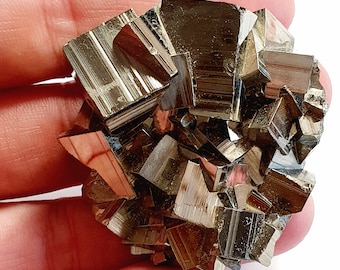 Bulgarian pyrite size 5 x 5.5 cm weight 210 g 100% natural, Essential in any collection worthy of the name, unique, beautiful piece