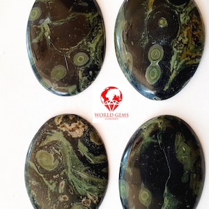 Set di 4 pezzi di Cabochon a forma di diaspro ovale Jasper Kambaba dal Madagascar dim 37x27 a 42 x 15mm peso: 165 cts