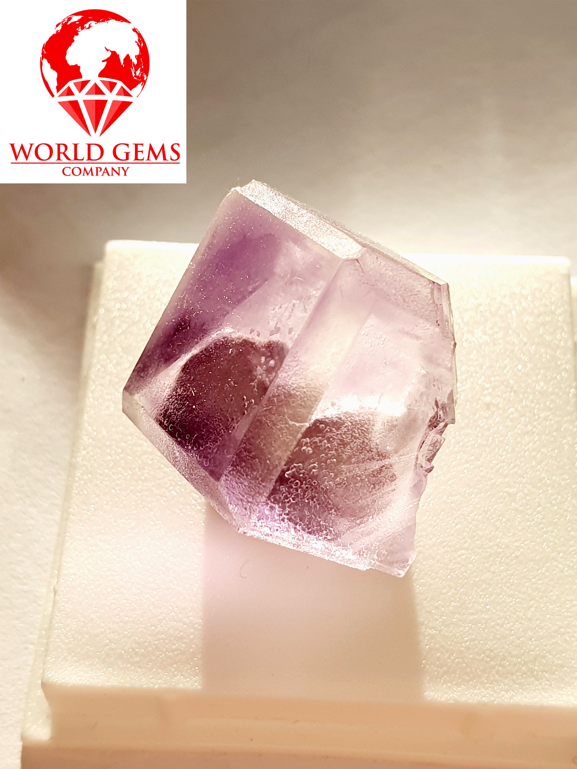 Belle Cristallisation de Fluorite Cubique Mauve d' Espagne, Un Joli Cluster Pour Sa Collection