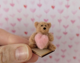 Osito de peluche en miniatura, regalo de San Valentín, oso de fieltro con aguja.