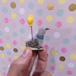 Miniature Pigeon gift, party pigeon with balloon, needle felt gift – Handmade Wool Desk Buddy image 6