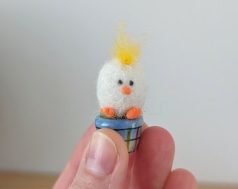 Mini Easter chick ornament, needle felted handmade decoration, printers tray collectible