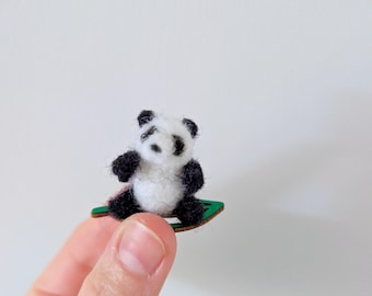 Panda miniatura de fieltro de aguja, lindo mini oso hecho a mano, regalo