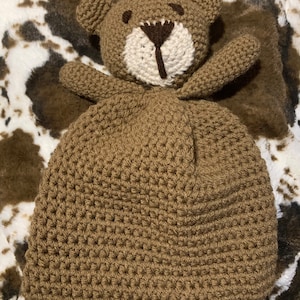 Crochet Bear, Baby Snuggle bear, stuffed bear, snuggle bear, baby toy, baby toy bear, bear toy, unisex baby gift, snuggly, security blanket
