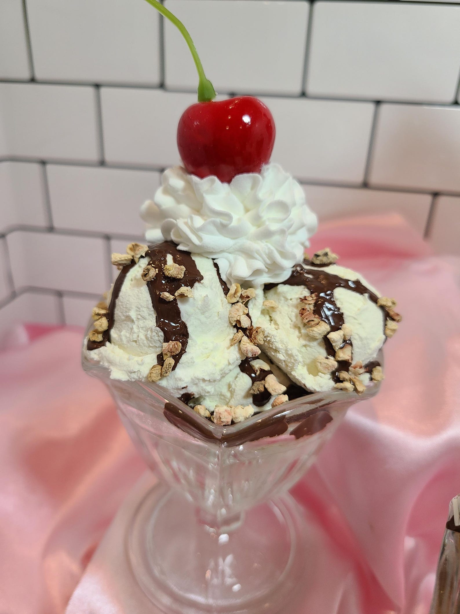 Fake Ice Cream Sundae Fake Hot Fudge Sundea,ice Cream Decor, Sweet ...