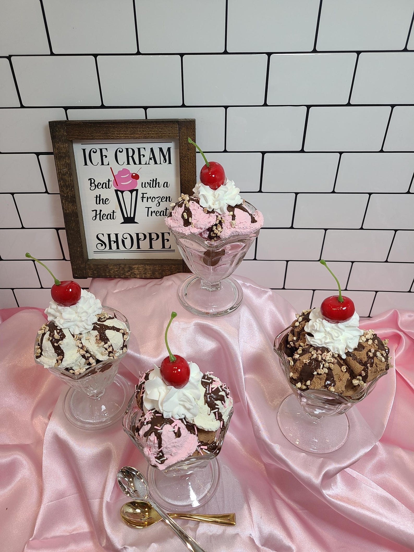 Fake Ice Cream Sundae Fake Hot Fudge Sundea,ice Cream Decor, Sweet ...
