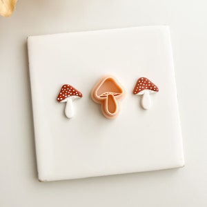 Mushroom Clay Cutter No. 1 | Mushroom Shape Thanksgiving Harvest Fall Autumn Clay Cutter Halloween Polymer Clay Cutter Embossed