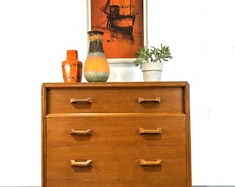 Stylish Mid Century Oak Chest Of Drawers G Plan Brandon 1950s/60s