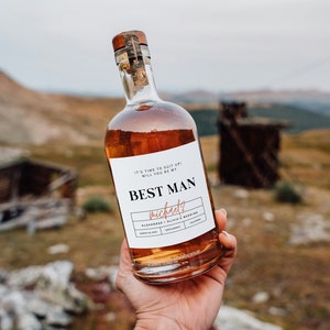 Modèle d'étiquette de whisky pour proposition Best Man Canva, serez-vous mon garçon d'honneur, cadeau pour garçon d'honneur, TÉLÉCHARGEMENT IMMÉDIAT