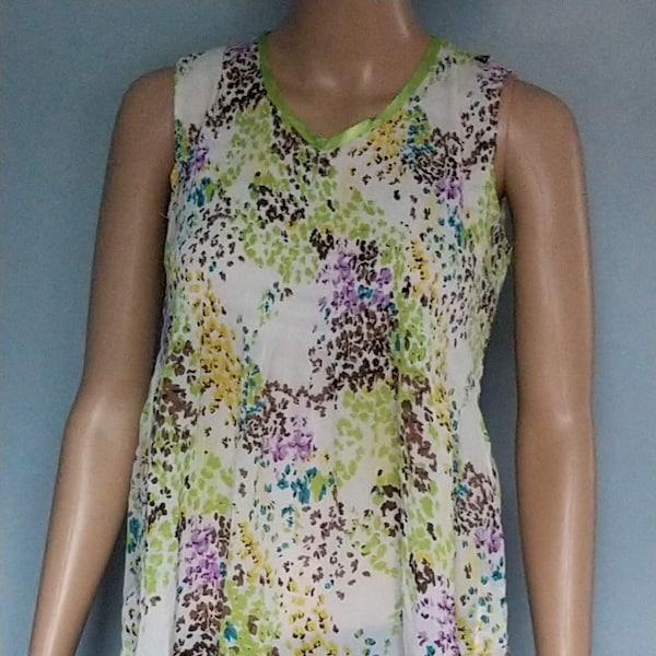 Top sans manche pour femme en mousseline fleurette plissé avec motif de fleurs multicolores