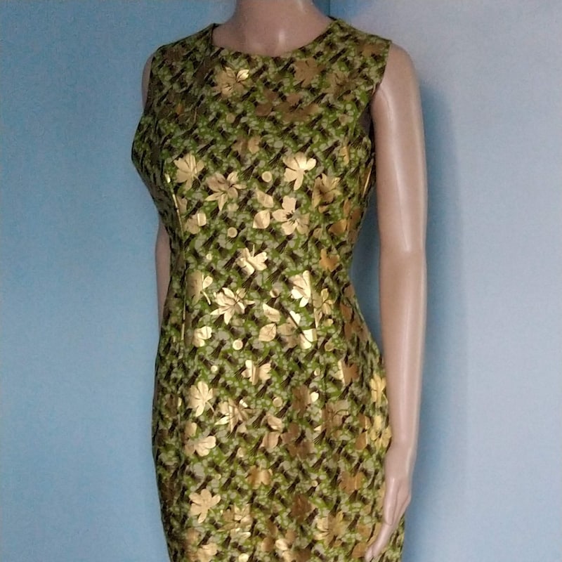 Robe en pagne tissé femme bleu or – Élégante robe africaine longue