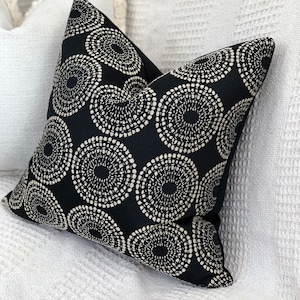 Black cushion cover cream circle pattern, art deco decor, modern pillow covers 17x17, 43x43cm