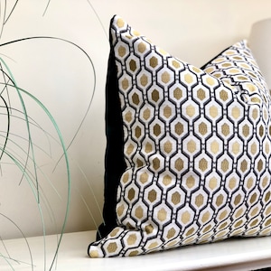 Luxury Geometric cushion cover - luxury home decor - black,blue,gold