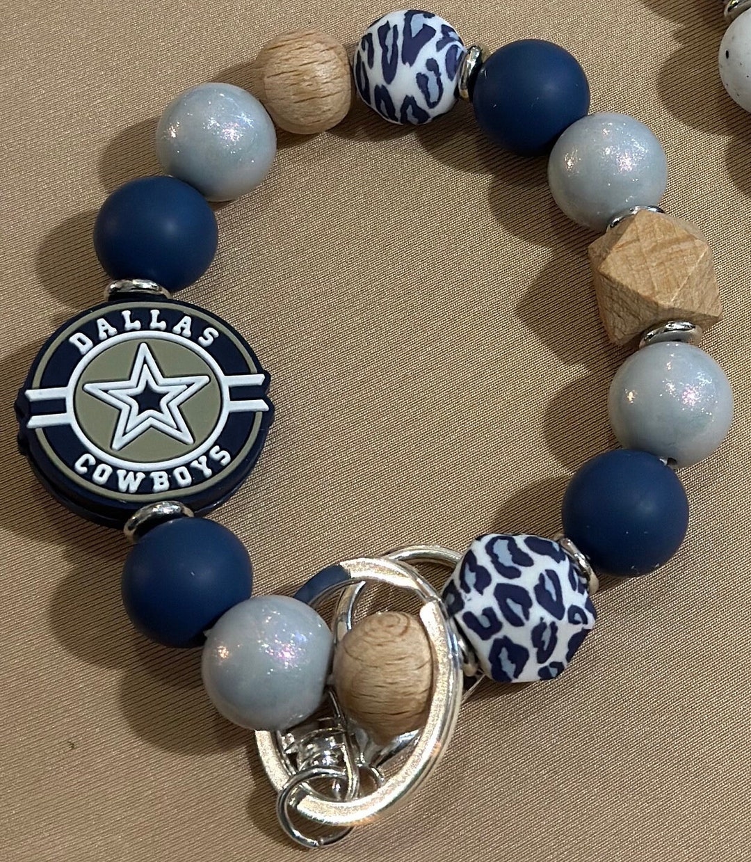 Cowboys/dallas Cowboys/dallas/cowboys Silicone Bead Wristlet/keychain